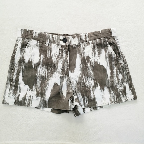GAP Shorts - Picture 1 of 2